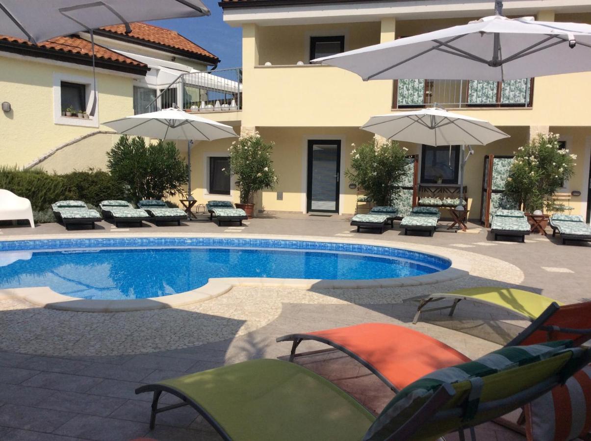 Elicriso Resort Rasopasno Exterior photo
